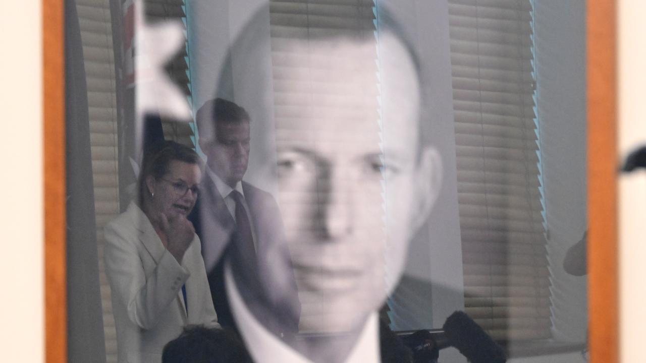 SUSSAN LEY NET ZERO PRESSER